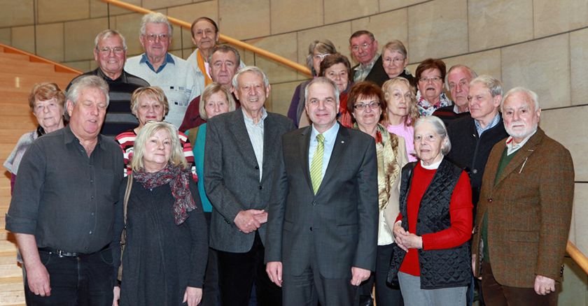 21 Mitglieder der Senioren Union Overath besuchten Rainer Deppe im Landtag und konnten am Wirkungsort des Landtagsabgeordneten wichtige Themen aus Sicht der Senioren zur Sprache bringen.