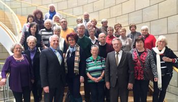 30 Bürger mit CDU-Studienreisen RBK zu Besuch bei Rainer Deppe im Landtag