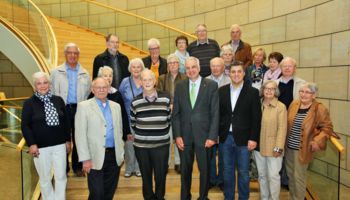 20 Bürgerinnen und Bürger aus Wermelskirchen, unter Leitung des stellvertretenden Bürgermeisters und CDA-Vorsitzenden Stefan Leßenich konnte Rainer Deppe im Landtag begrüßen.