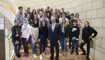 Realschule Herkenrath zu Besuch im Landtag